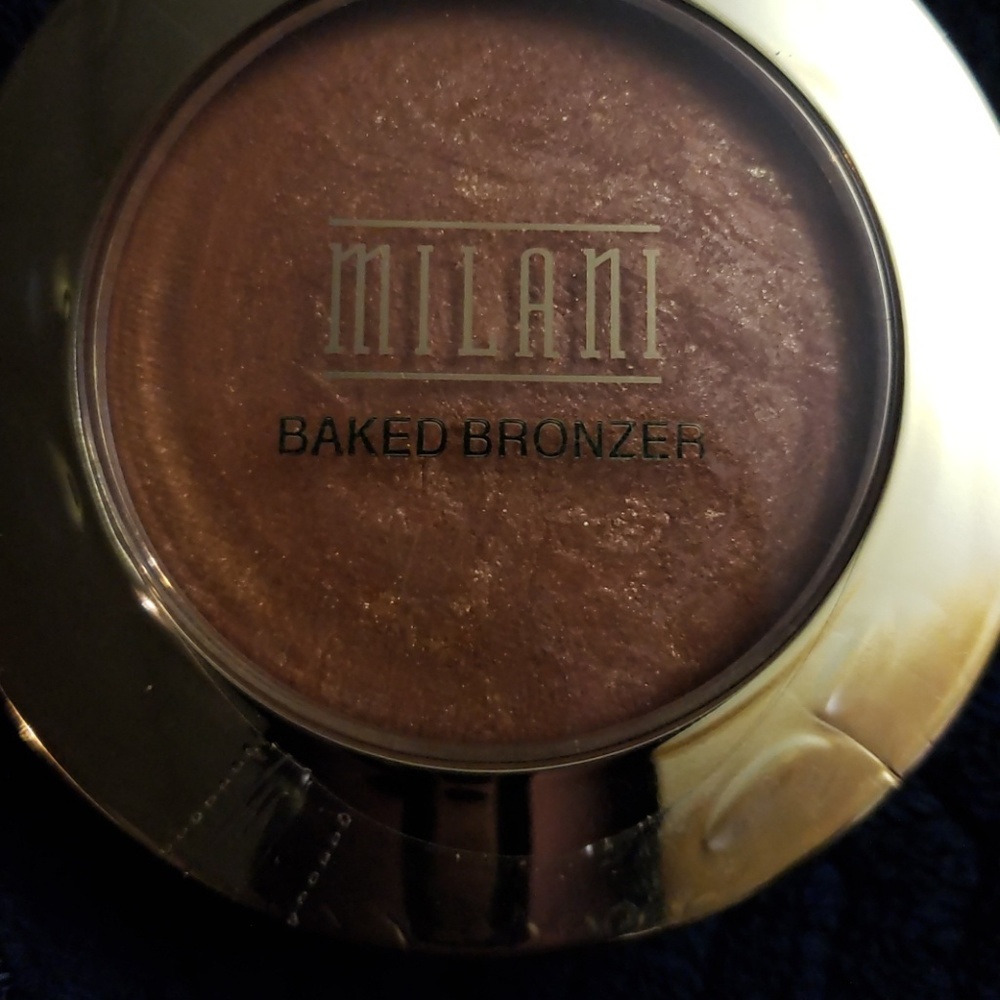 Milani Baked Bronzer